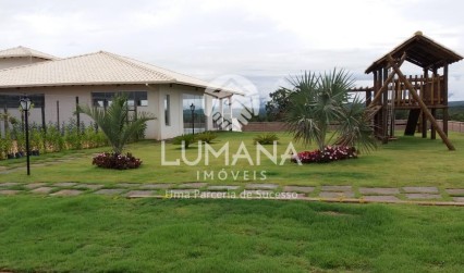 Lote 1.000 M² Condomínio