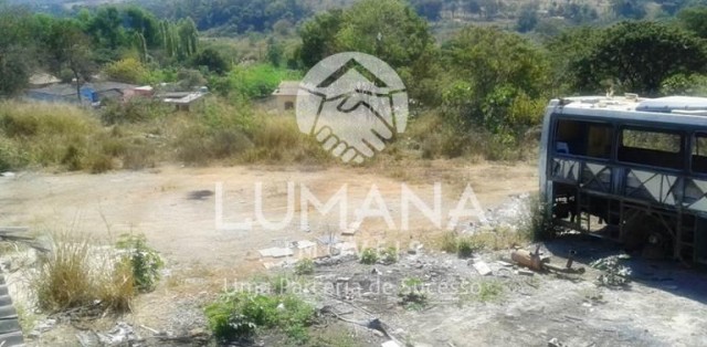 ÁREA INDUSTRIAL-VESPASIANO