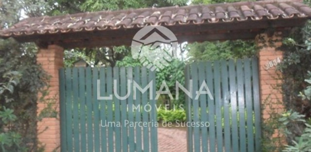 ÁREA  COM CASA NA VÁRZEA