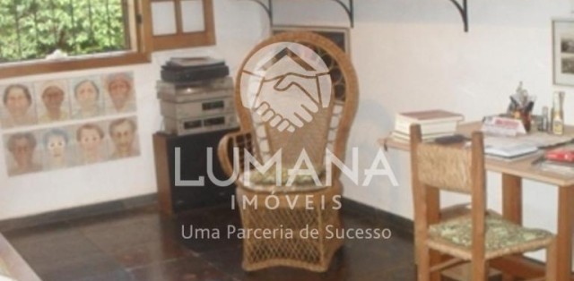ÁREA  COM CASA NA VÁRZEA
