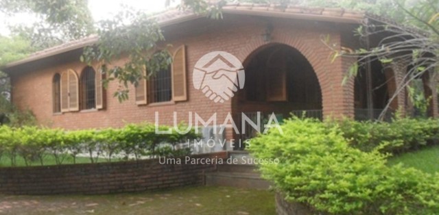 ÁREA  COM CASA NA VÁRZEA