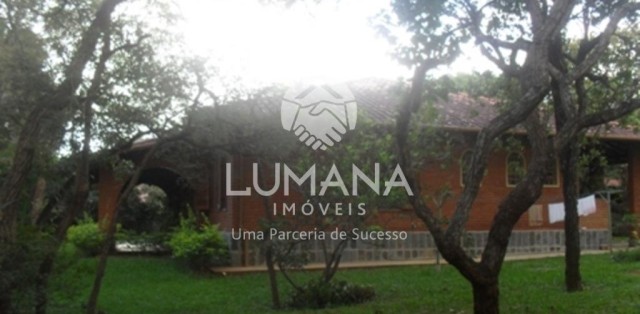 ÁREA  COM CASA NA VÁRZEA
