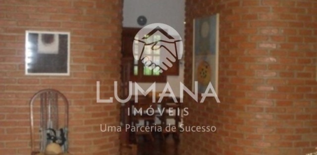 ÁREA  COM CASA NA VÁRZEA