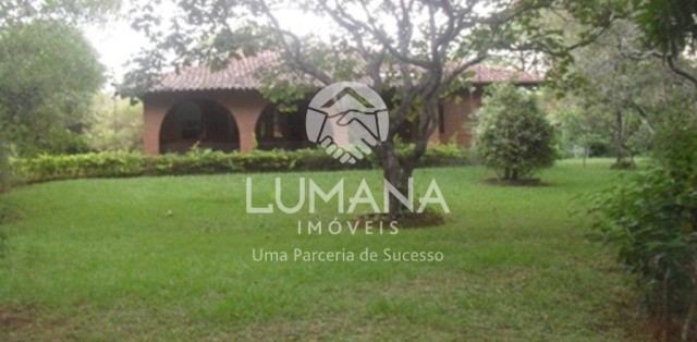ÁREA  COM CASA NA VÁRZEA