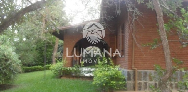 ÁREA  COM CASA NA VÁRZEA