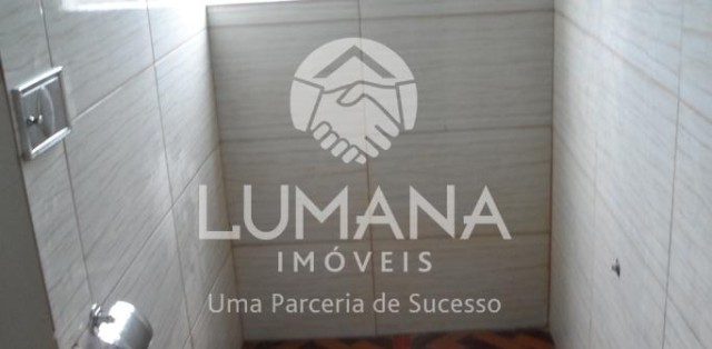 Casa Comercial