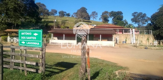 FAZENDA EM CAETÉ