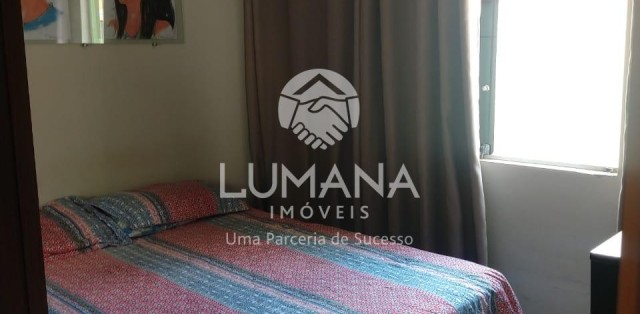 CASA EM VESPASIANO 