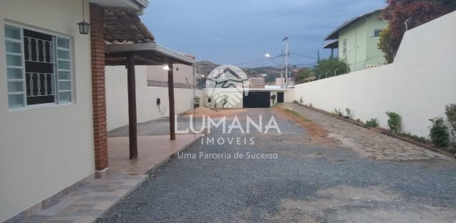 ÁREA DE LAZER 