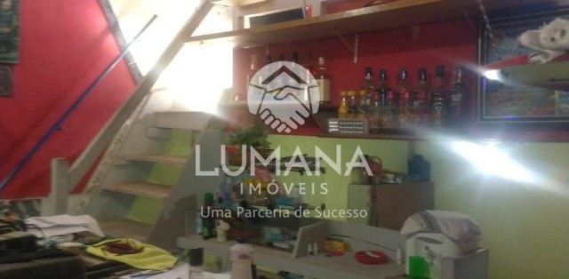 Casa Comercial