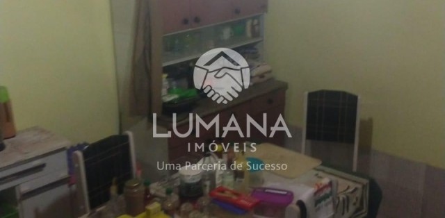 Casa Comercial