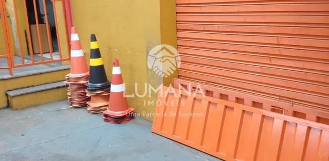 COMPLEXO DE QUADRAS