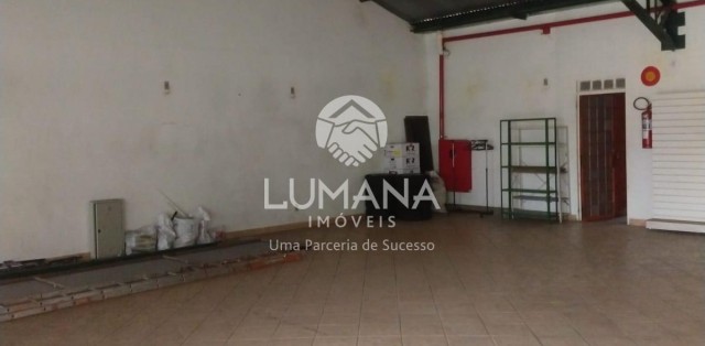 COMPLEXO DE QUADRAS
