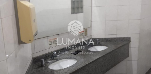 COMPLEXO DE QUADRAS