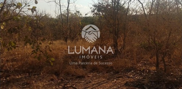 LOTE EM CONDOMÍNIO