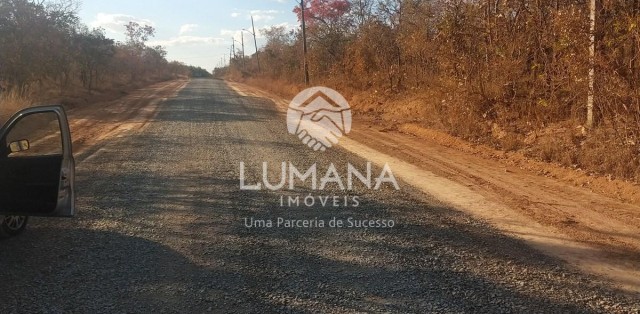 LOTE EM CONDOMÍNIO