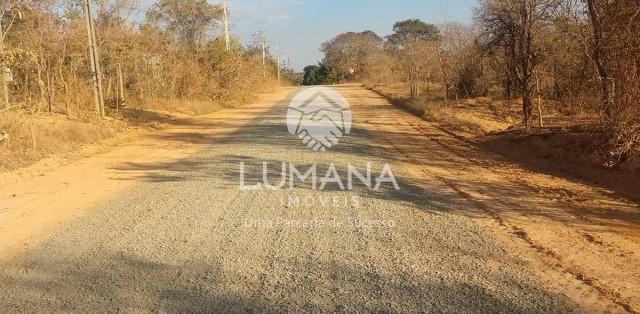 LOTE EM CONDOMÍNIO