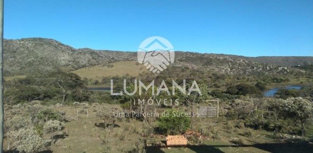 LOTE COM CONSTRUÇÃO