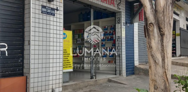 PRÉDIO COMERCIAL