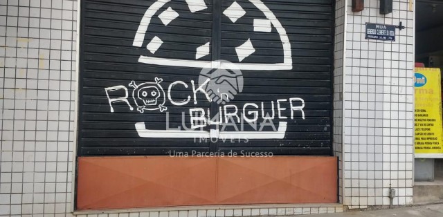 PRÉDIO COMERCIAL