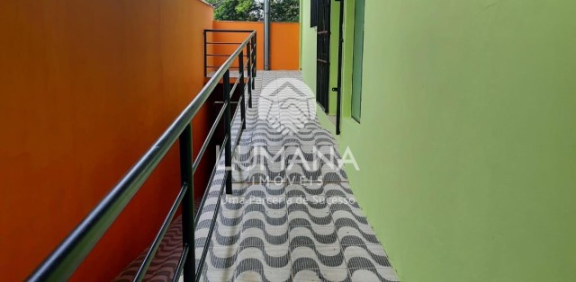 PRÉDIO COMERCIAL 