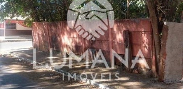 LOTE COMERCIAL 