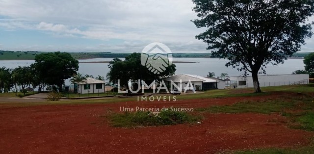 LOTE EM FURNAS 