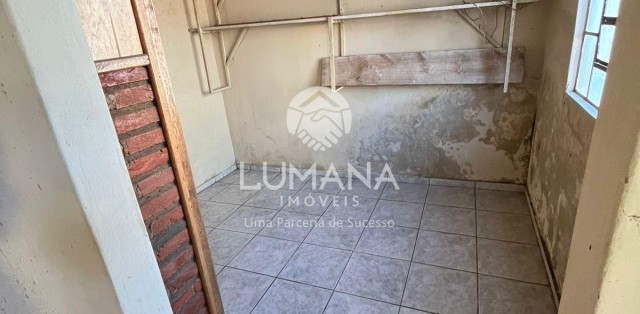 CENTRO - AO LADO DA PREFEITURA 