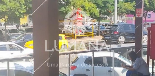 LOJA EM CENTRO COMERCIAL
