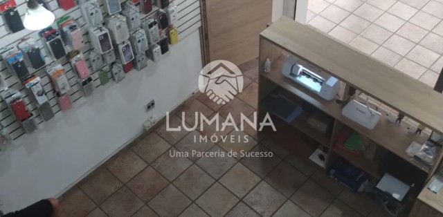LOJA EM CENTRO COMERCIAL