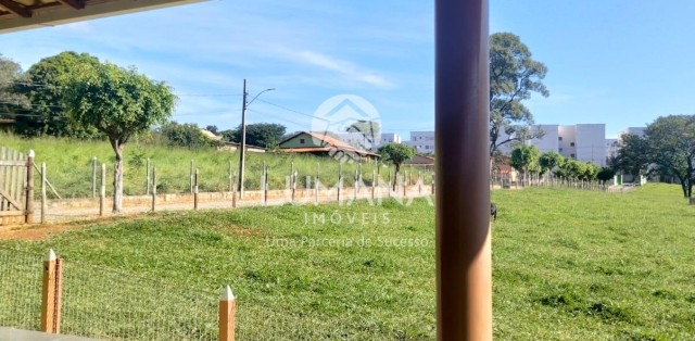 ÁREA URBANA  -  63 ha