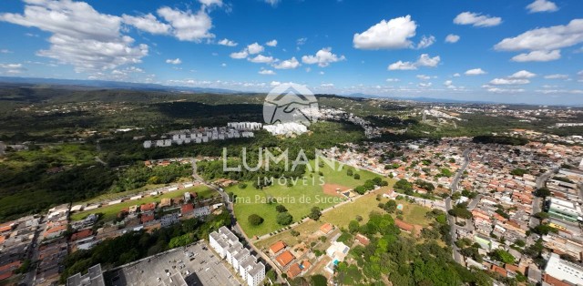 ÁREA URBANA  -  63 ha