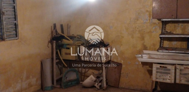 CASA TIPO CHÁCARA 