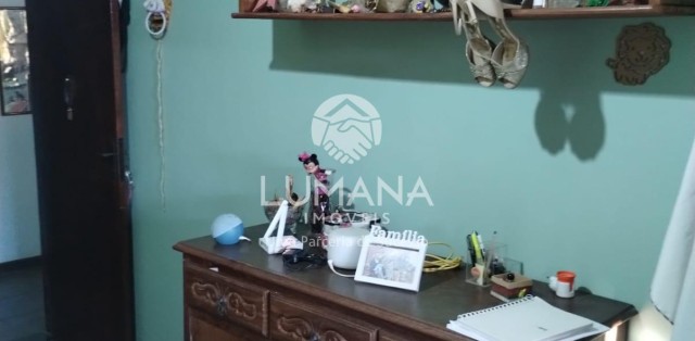 CASA TIPO CHÁCARA 