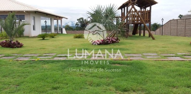 Lote 1.000 m² Condomínio