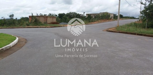 Lote 1.000 m² Condomínio