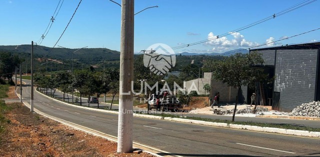 Lote Comercial