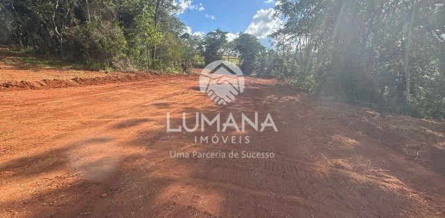 Lote em condomínio