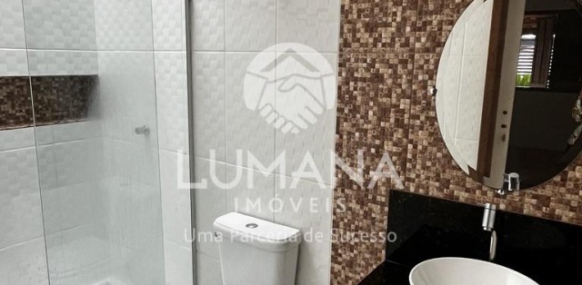 CASA COM QUINTAL 