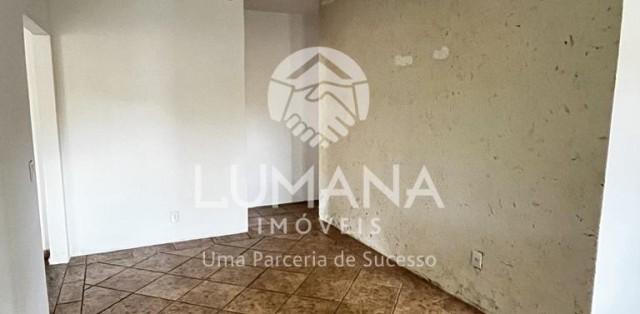 CASA COM QUINTAL 