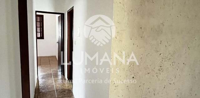 CASA COM QUINTAL 
