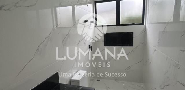 Casa em condomínio