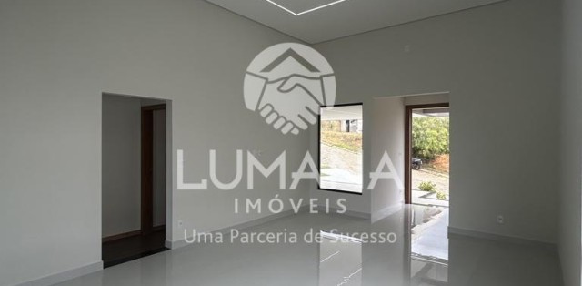 Casa em condomínio