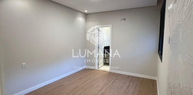 Casa em condomínio