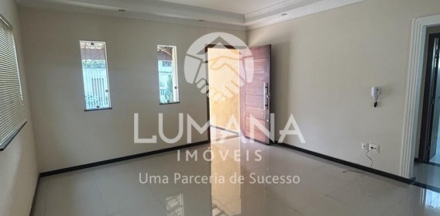 PRÓXIMA A ENTRADA DA CIDADE 