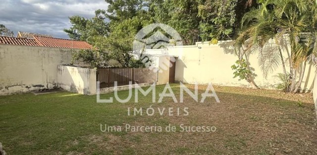 PRÓXIMA A ENTRADA DA CIDADE 