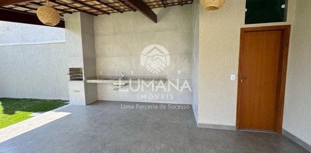 CASA LINEAR 