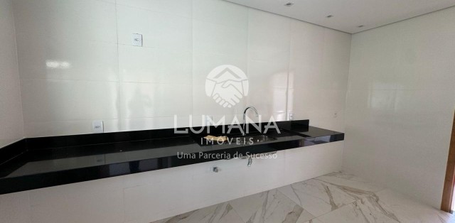 CASA LINEAR 