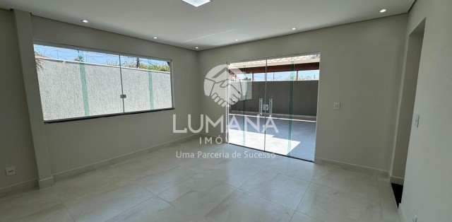 CASA LINEAR 