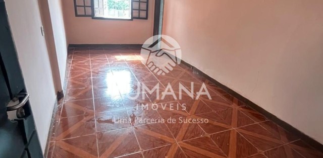 CENTRO - AO LADO DA PREFEITURA 